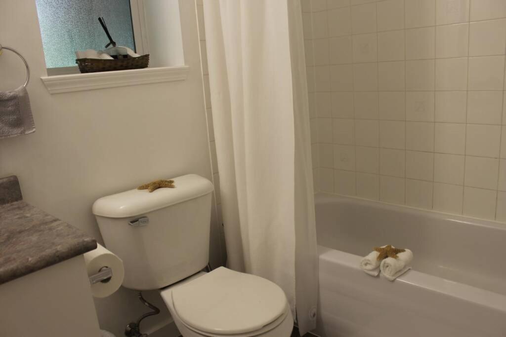 Memory Lane Guest Suite Sooke Exterior foto